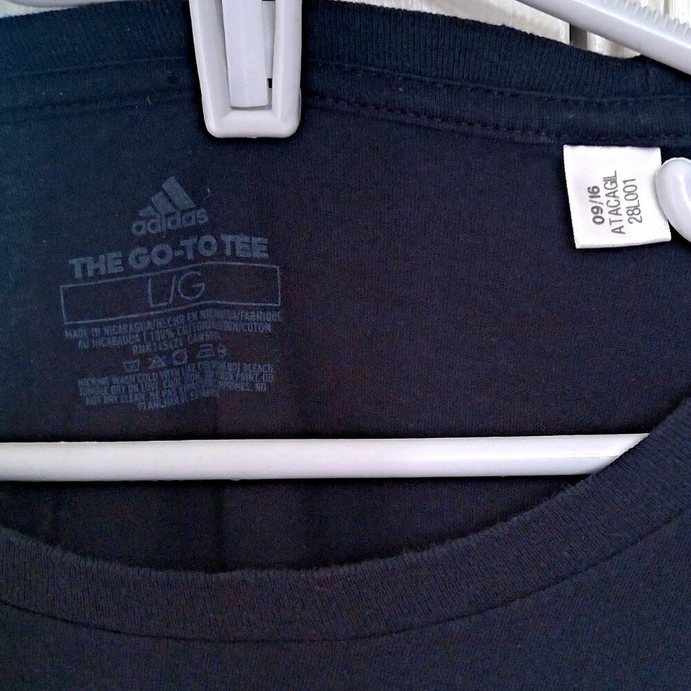 Adidas Men's T-Shirt Three Stripe Life Black Size Large Go To Tee - Picture 4 of 4